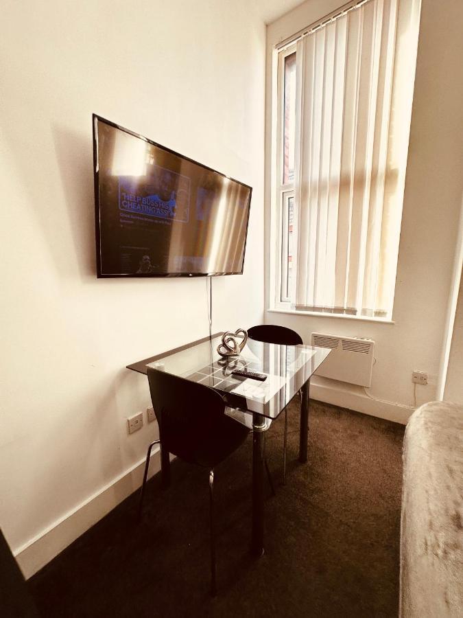 5 Star Luxury Studio Apartment, Big Smart Tv, Wifi, Liverpool City Centre, Easy Access Lock Box Entry! Eksteriør bilde